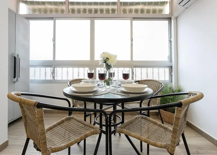 -malagasunapts-central &quite Lejlighed Málaga